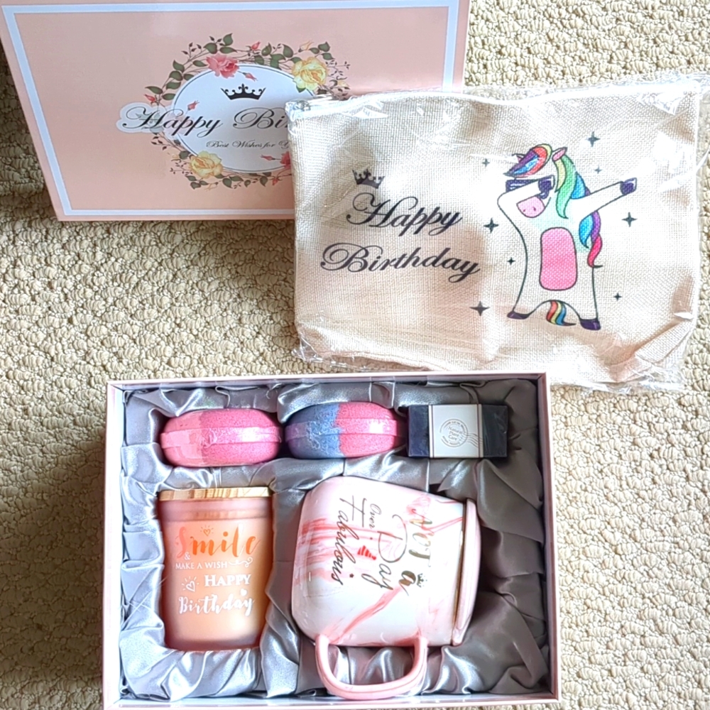 Birthday gift box for women